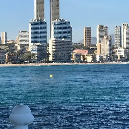 Welcome Beach بيت شباب بينايدورم