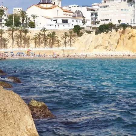 Welcome Beach بيت شباب بينايدورم